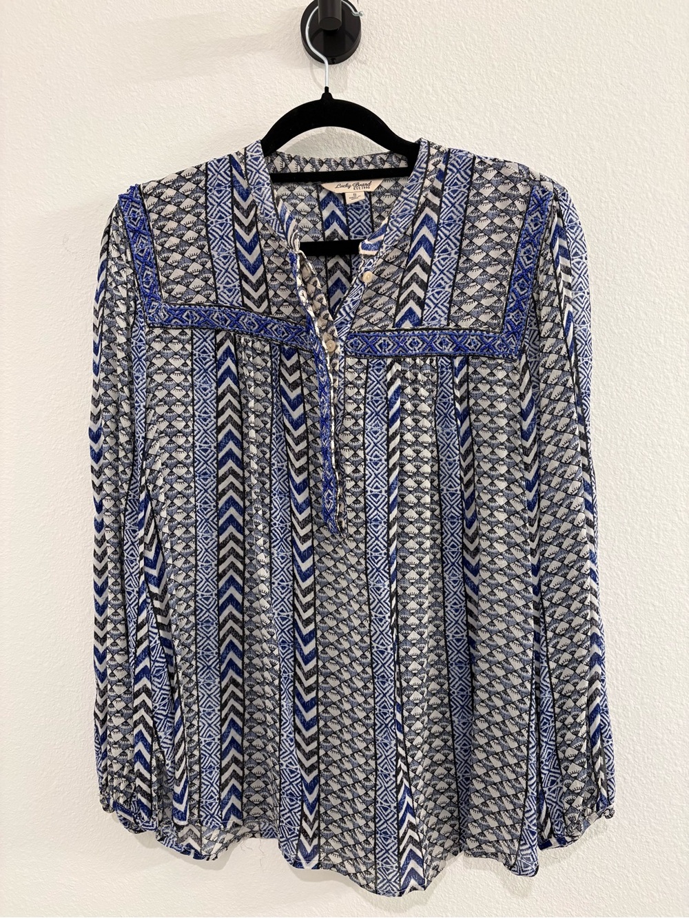 Vintage Lucky Brand Woven Blue & White Beaded Patterned Long-Sleeve Women's Top